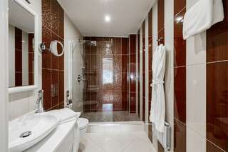 Гостиница Fidan Spa Hotel Sochi Сочи Эксклюзивный люкс с балконом-7